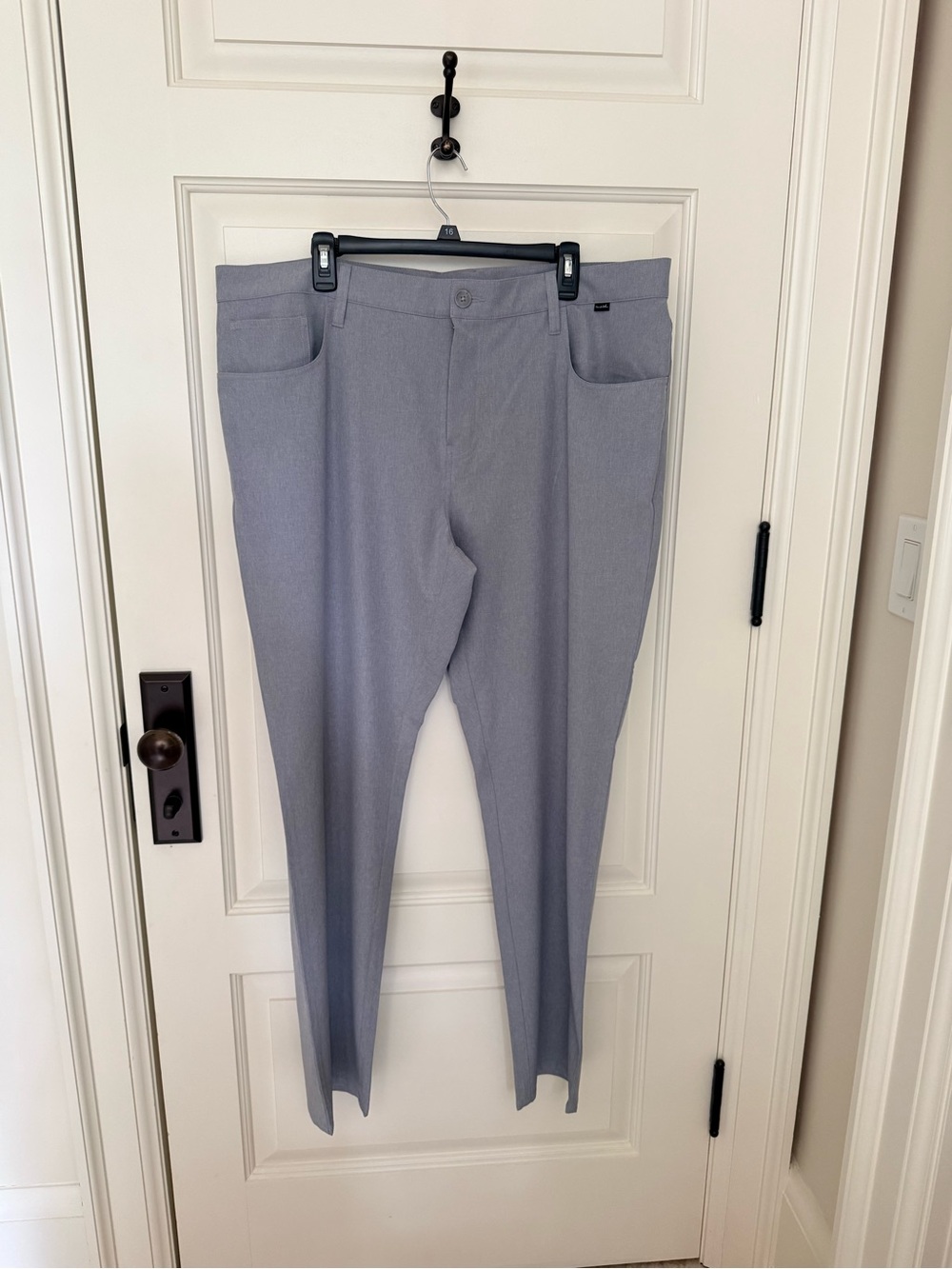 TravisMathew Open to Close Performance Pants US 40